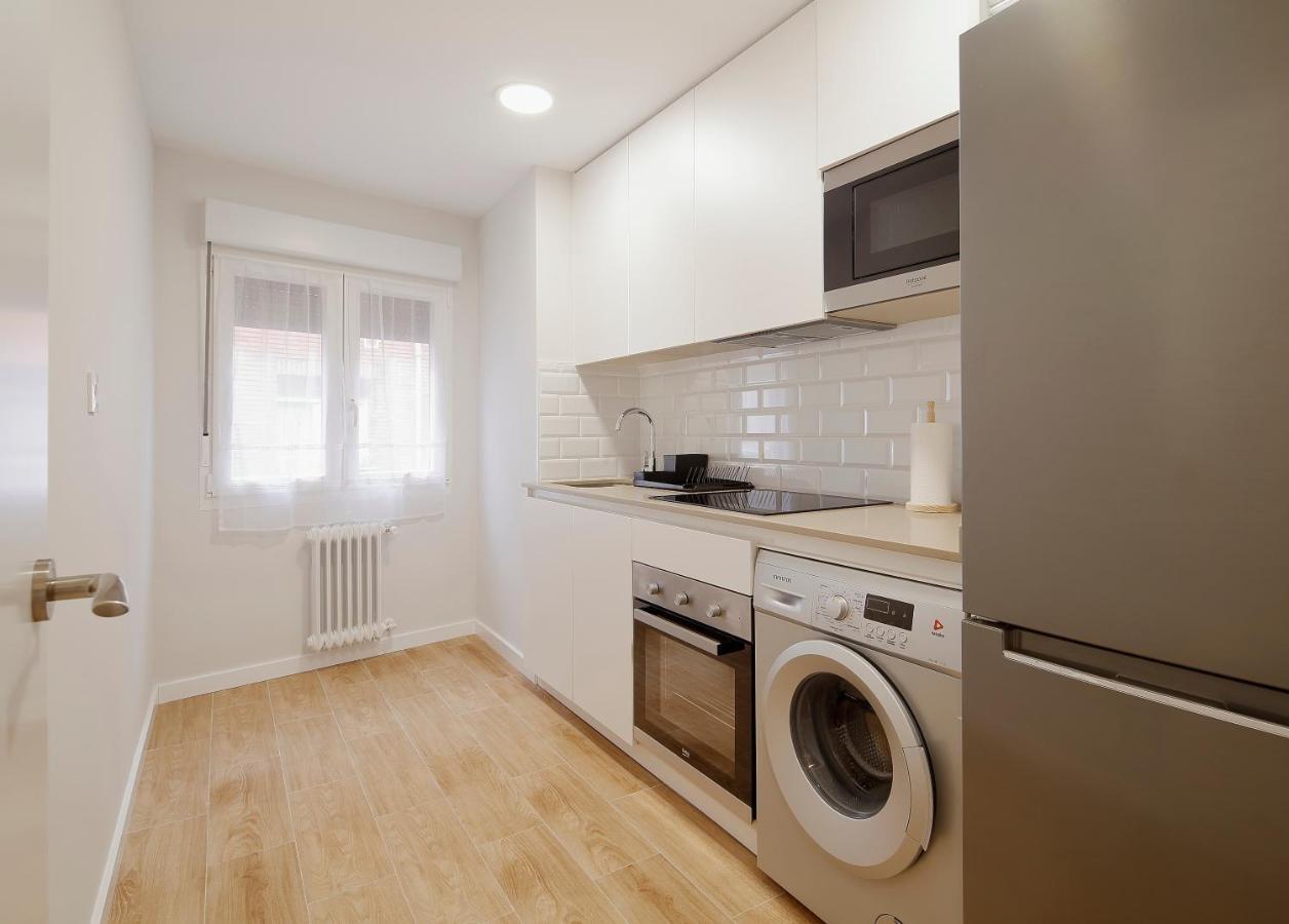 Apartamento Centro-El Carmen Gijón Exterior foto